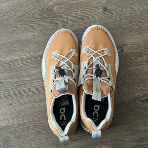 On running cloud away